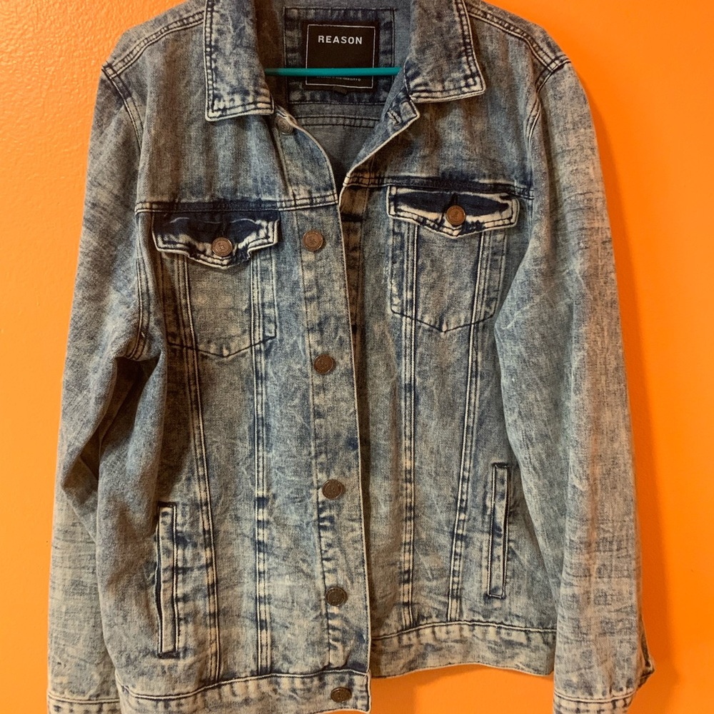 (SIZE L) New Reason Brand Denim Button Jean Jacket